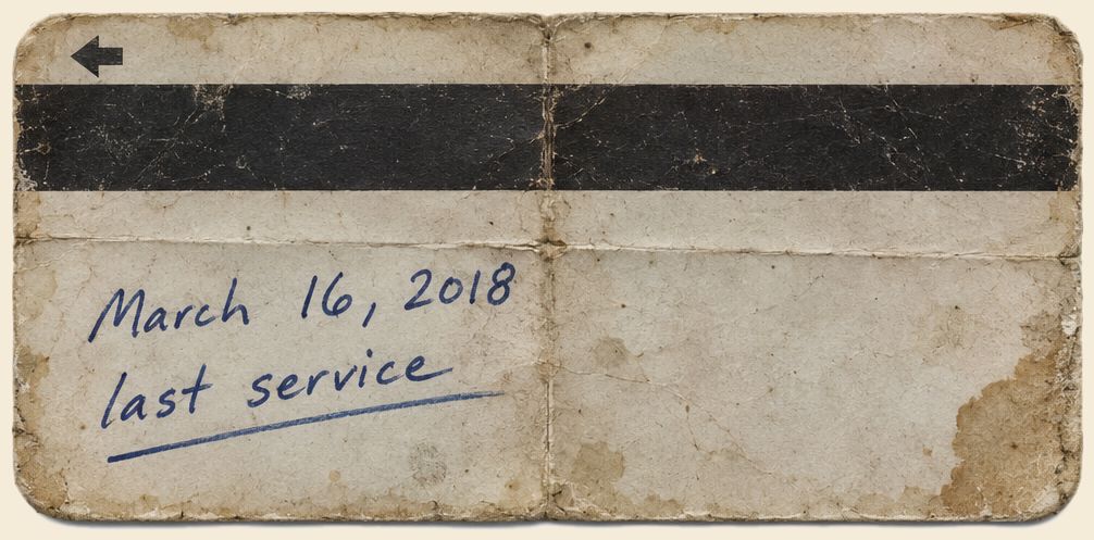 Verso : bande magnétique et, écrit à la main, March 16, 2018, last service